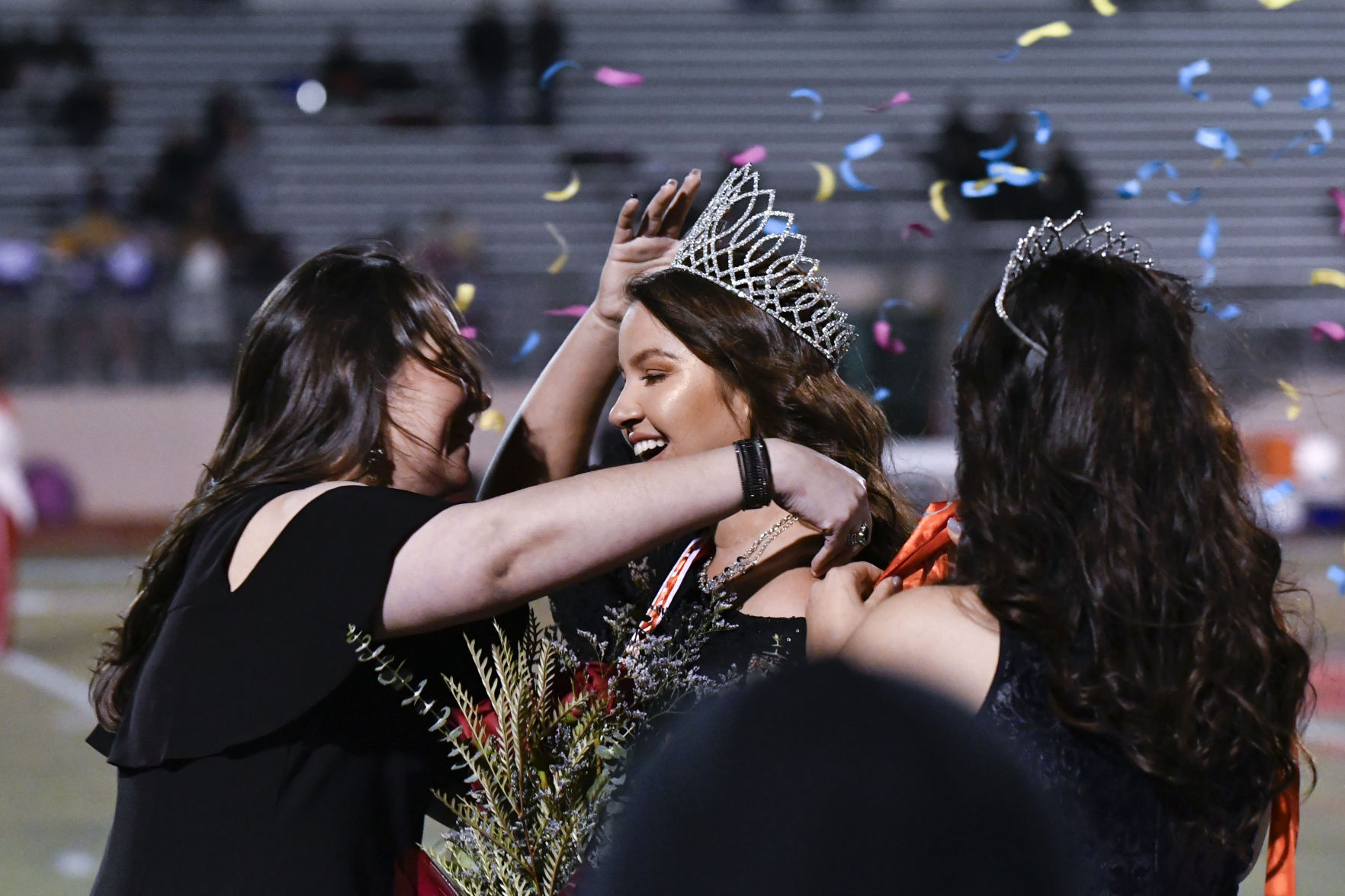 102017 Santa Maria Homecoming 13.jpg